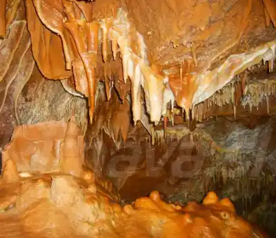 Výzdoba hradnej jaskyne zdroj: Rimava