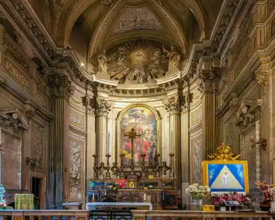 Santi Vincenzo e Anastasio a Fontana di Trevi