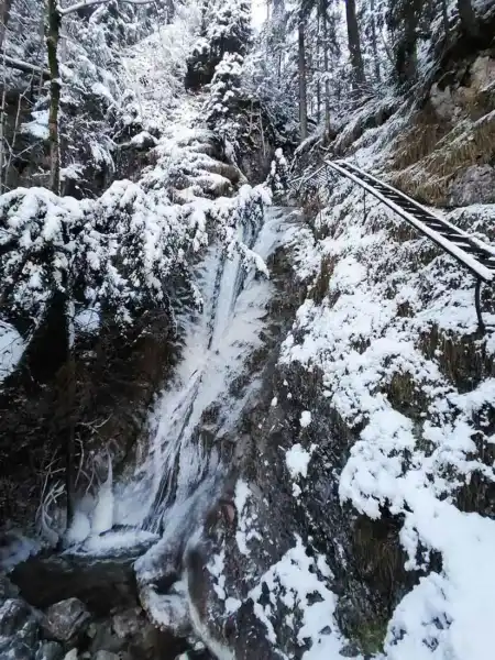 Zimný prechod Sokolou Dolinou