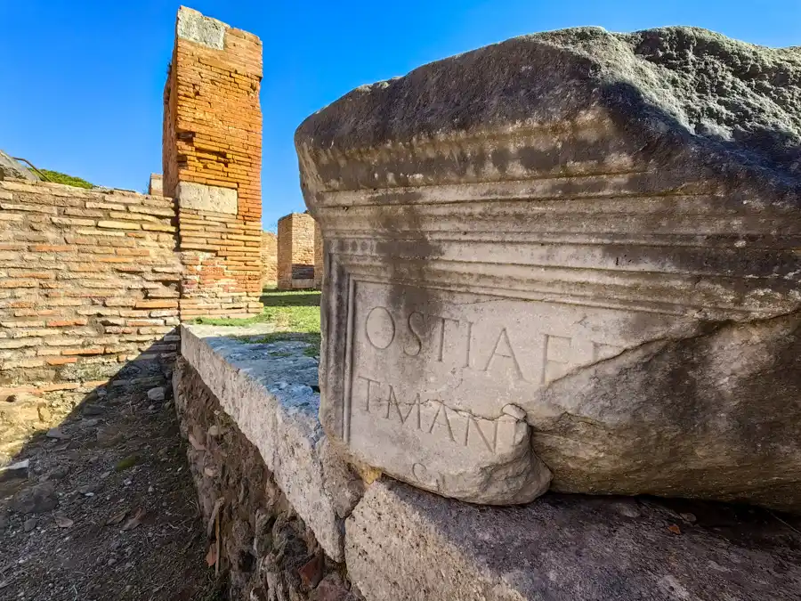 Ostia Antica ako sa nestratiť v tisíc rokov mŕtvom meste