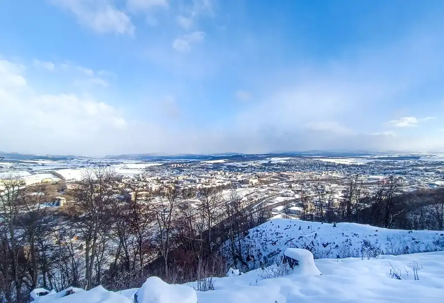 výhľad na Zvolen od Dolného hradu