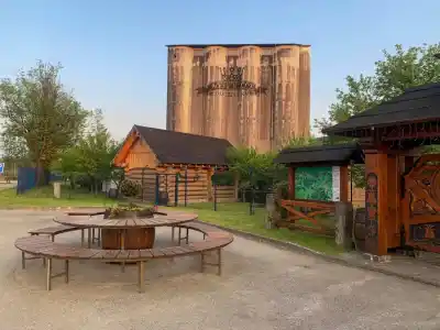 Nestwille park Hniezdne