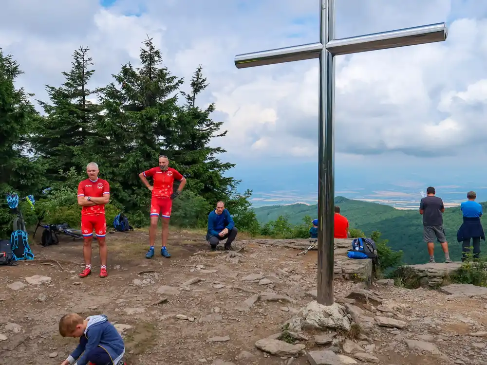 Vtáčnik turistika cyklotrasy
