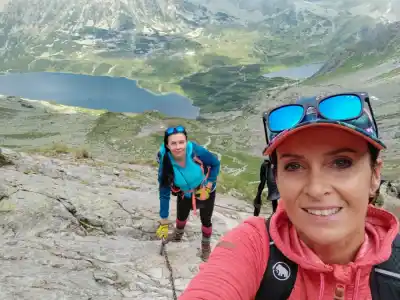 Na reťaze na hrubý štít