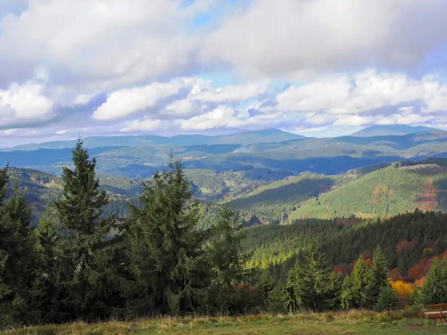 Výhľad na Moravské Beskydy