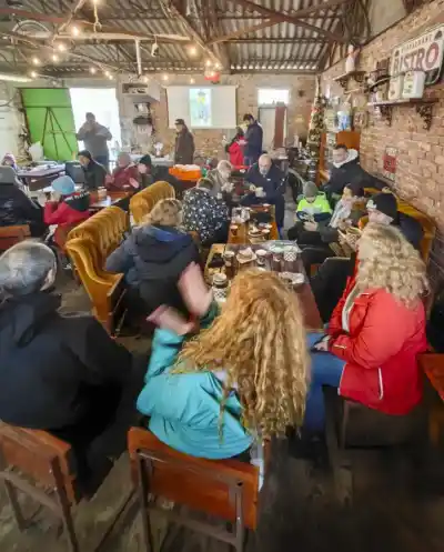 Posedenie pri medailobraní 2024