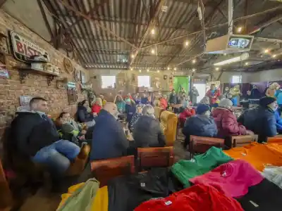 Posedenie pri medailobraní