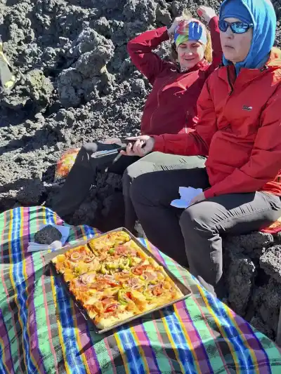 Pizza na lávových kameňoch