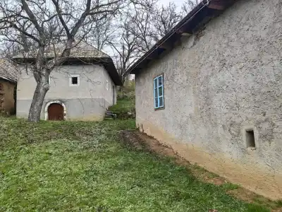 Chodník k skalným obydliam