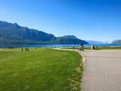 Prechod zo Chambery do Aix les Bains