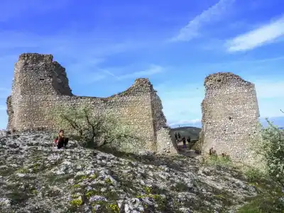 Sirotčí hrad