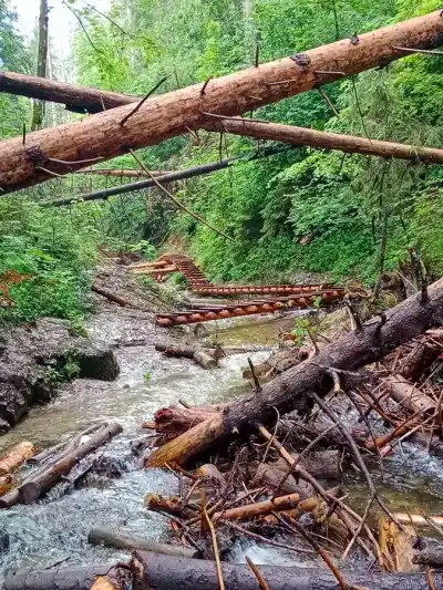 Suchá Belá prechod roklinou