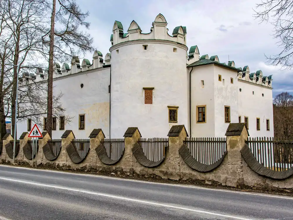 Kastieľ v Strážkach