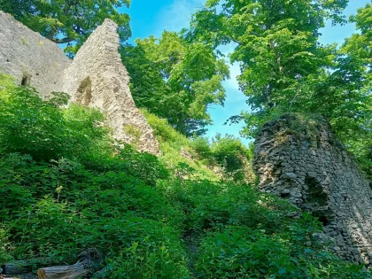 Hrad Biely Kameň