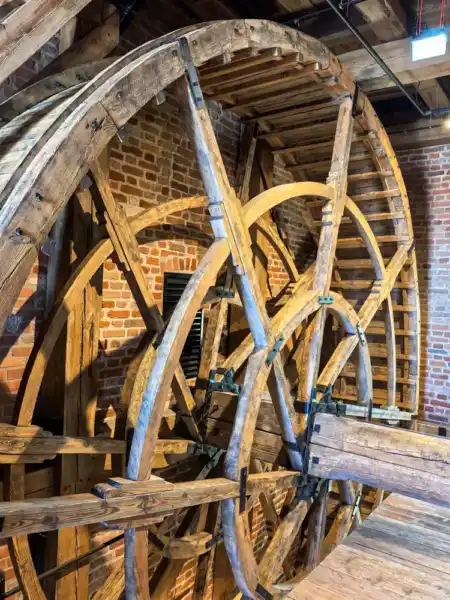 Wooden technology Gdanski žuraw