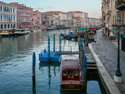 Benátky v tichom ráne