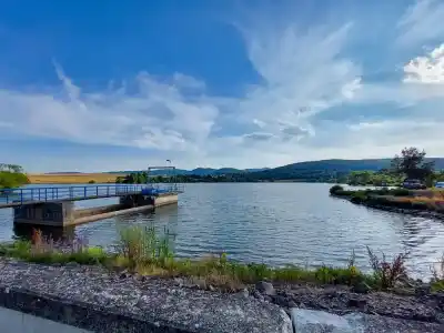 Dobronivský rybník