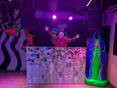 Night pubs Neon Gallery