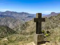 Kríž na terase Artenara