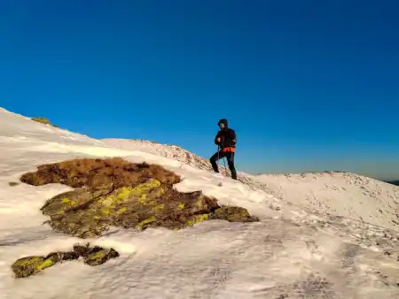 Vrchol Baranca zaliaty večerným slnkom