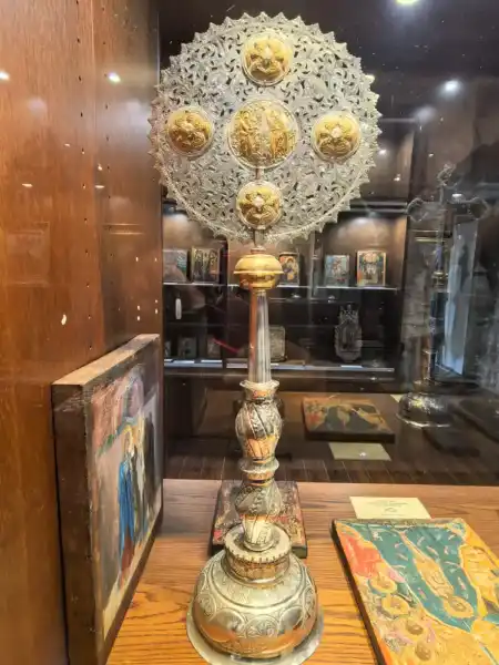 Monštrancie v muzeu