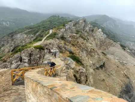 Vstup do mesta Kastro