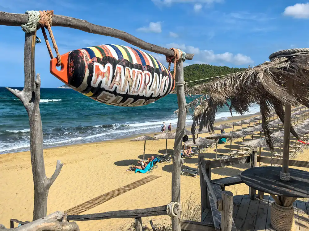 Mandraki Elias Beach