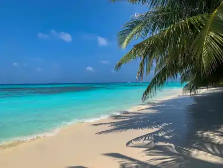 pláže na Maledivách