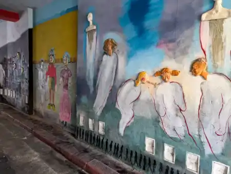 Entry to frafiti garden Vroclav