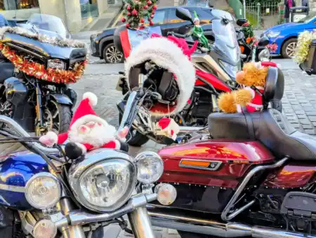 Santovia na motorkách