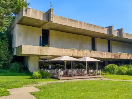 Brutalizmus Gulbenkian muzeum