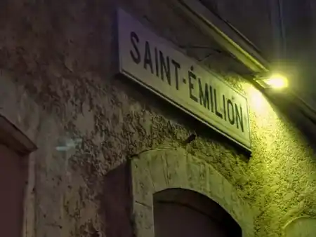 Podvečer v stanici St. emilion