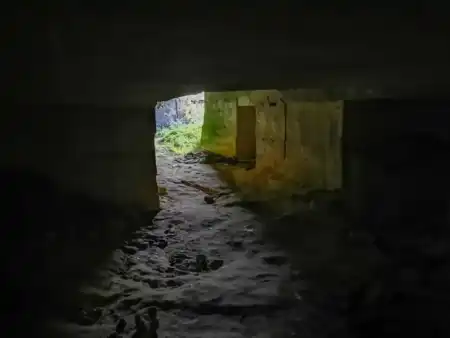 Vápencové jaskyne St Emilion