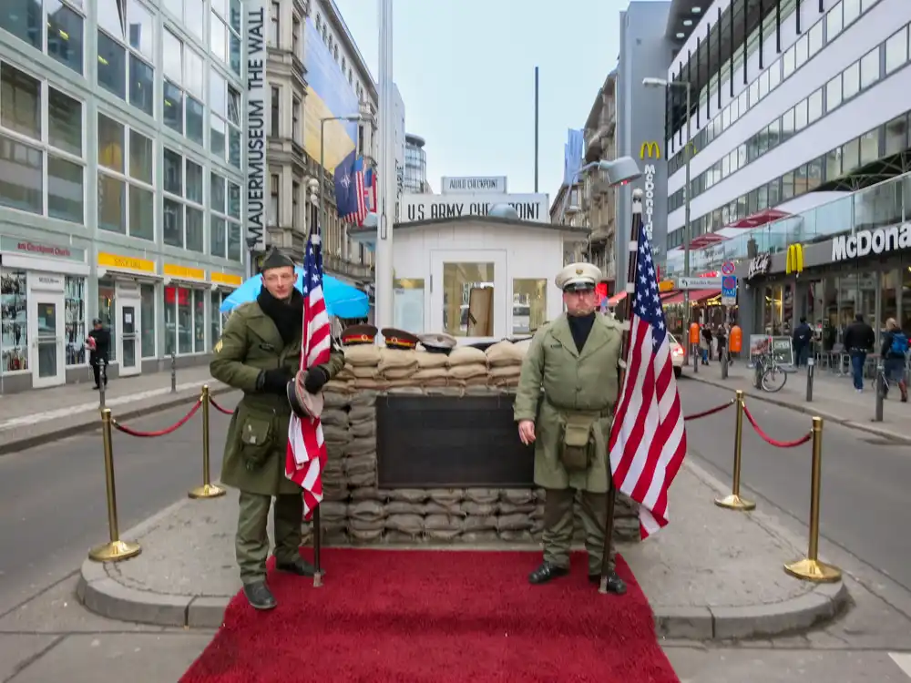 Checkpoint Charlie, Berlin