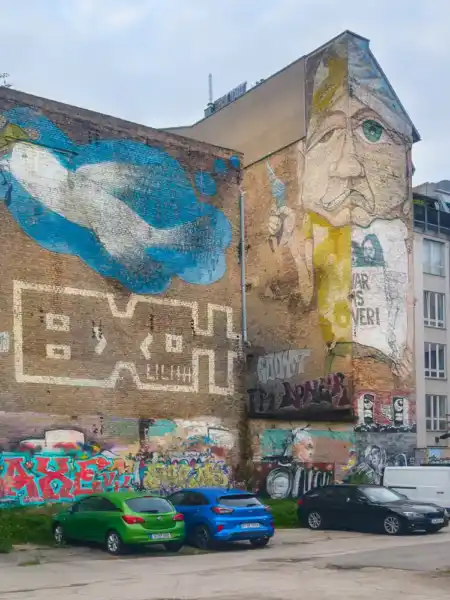 Kreuzberg graffiti Berlin