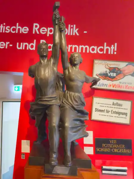 Muzeum DDR Kulturbreuerei Berlin