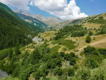 Údolie na Col de Angel. Hore, dole, hore, dole, rovina tu je snáď len 1 m na toalete.