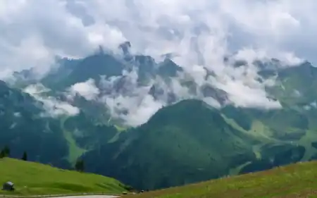 Mrákava nad sella rondou