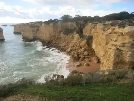 Zsuvy pôdy sú bežným javom