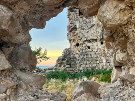 Večka Kula Starigrad