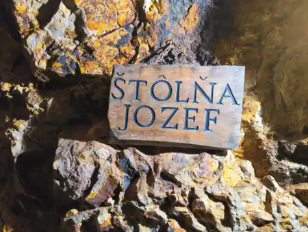 Štôlňa Jozef v Slovenských opálových baniach